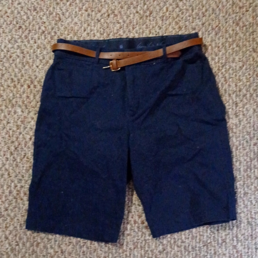 Gloria Vanderbilt dark blue shorts size 14 medium